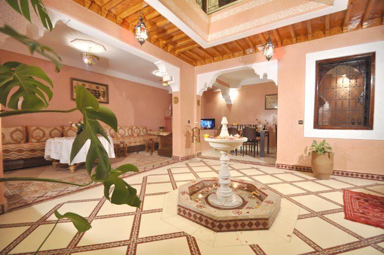 Riad La Famille Marrakesh Buitenkant foto